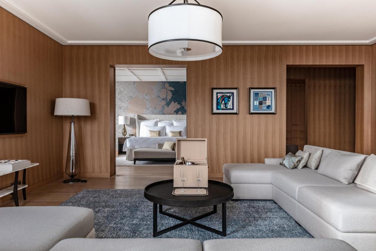 Hotel Royal Champagne & 5*